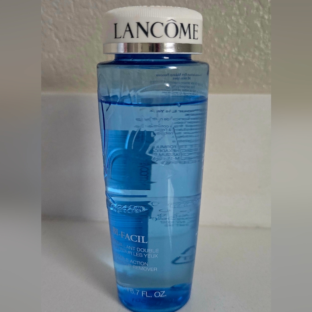 Lancome New Sealed 6.7oz Bi-Facil Eye Makeup Remover